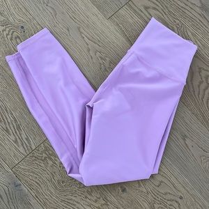 EUC Alo yoga pants, size small